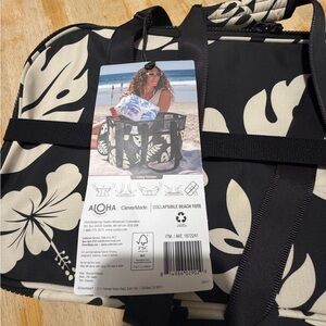 ALOHA Collection Black & Cream Tropical Foldable Tote